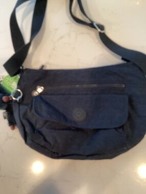 Kipling navy cb